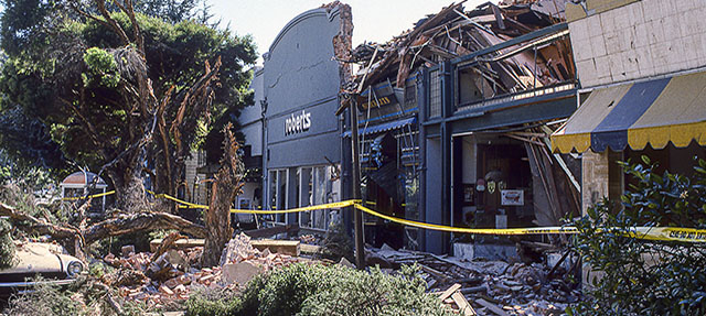 photo - Loma Prieta 1989 Earthquake Damage
